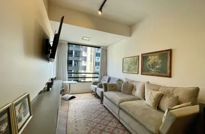 Apartamento com 2 quartos, 2 banheiros 1 vaga e elevador 73m² na Boa Vista.