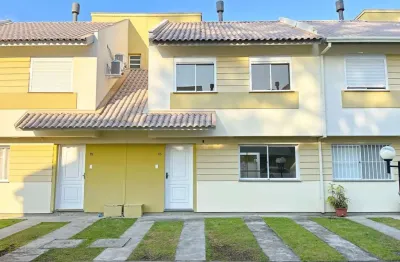 Residência 3 dormitórios sendo 1 suíte em condomínio fechado