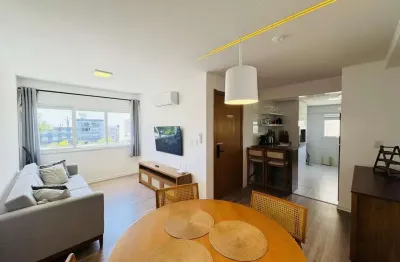 Pronto para Morar! 2 Dormitórios Mobiliado, 2 vagas de garagem