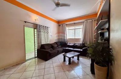 'venda de casa na vila tibério: 3 quartos, área de lazer e localização privilegiada'