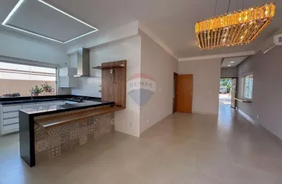 “Viva o Buona Vita: casa em condomínio fechado, com 3 dormitórios (1 suíte) e 128 m²' de área construída