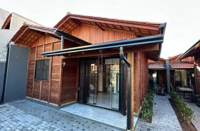 Casa com 2 quartos para alugar na Rua Anita Garibaldi, Centro, Itajaí