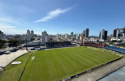 Apartamento com 2 quartos para alugar na Rua Doutor Nereu Ramos, Centro, Itajaí