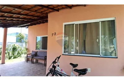 Casa de dois dormitórios  em condomínio fechado em itaipuaçu
