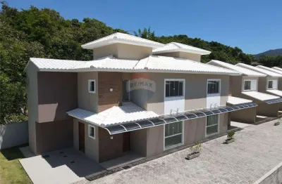 Casa em condomínio fechado com 2 quartos à venda no Ponta Negra, Maricá 