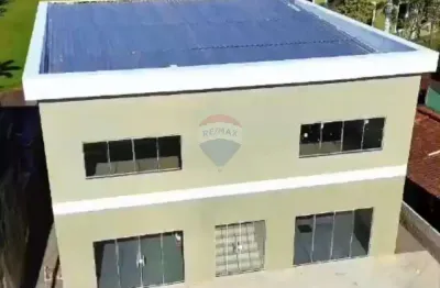 Prédio comercial à venda em maricá/rj | 2 pavimentos| 2 lojas e 4 salas | 324m² construídos