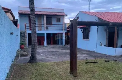 Ótima casa com 600m2 de terreno, piscina, três quartos, sendo duas suítes no jardim atlântico oeste, itaipuaçu, maricá
