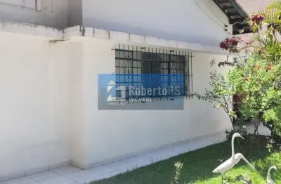 Vende-se casa com  ótima localização no são dimas com  04 quartos