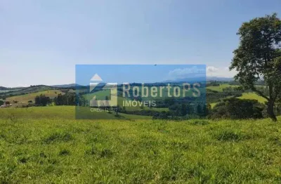 Fazenda de 242 hectares no centro de cruzília-mg, com 8 banheiros, à venda!