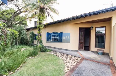 Imperdível oportunidade de adquirir uma casa espetacular no jardim apolo com 4 quartos, 2 suítes, 3 salas, 4 banheiros e 5 vagas de garagem!