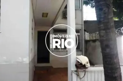 Casa com 3 quartos à venda na rua ana neri, --, riachuelo, rio de janeiro, 250 m2 por r$ 300.000