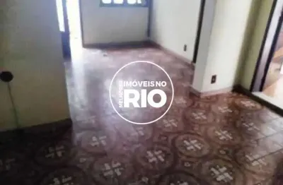 Casa com 5 quartos à venda na rua uberaba, --, grajaú, rio de janeiro, 155 m2 por r$ 450.000