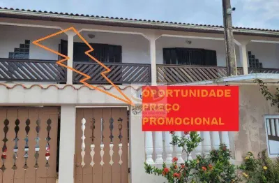 Lindo sobrado, 5 quartos, 900 metros do mar, santa terezinha
