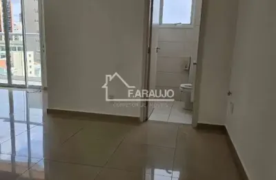 Excelente sala comercial de 40m² com varanda no prestigiado edifício infinity campolim office.
