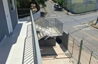 Kitnet à Venda na Vila Hortência em Sorocaba com Garagem Coberta