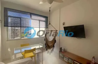 Kitnet / stúdio à venda na rua bolivar, copacabana, rio de janeiro, 30 m2 por r$ 680.000