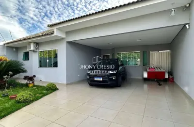 Casa à venda em maringá, semi mobiliada, de terreno inteiro.