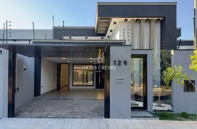 Jardim paris, casa térrea, com 3 suítes, cozinha planejada.