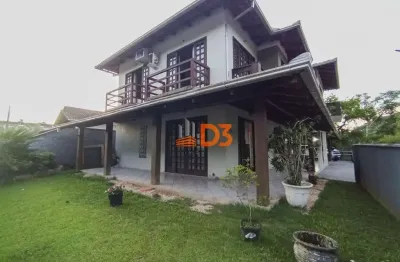 Casa com 4 quartos à venda no Ponta Aguda, Blumenau  por R$ 1.500.000