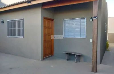 Imperdível casa à venda em indaiatuba-sp, jardim barcelona: 2 quartos, 1 suíte, 1 sala, 2 banheiros, 2 vagas, 70m²!