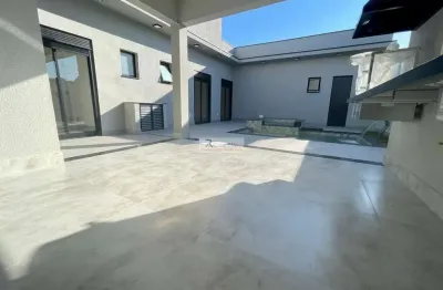 Casa de alto padrão em condomínio no bairro colinas de indaiatuba, sp - 3 suítes, 2 vagas, 196m². imperdível!