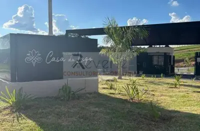 Terreno em Condomínio de Alto Padrão na Casa do Lago, Indaiatuba-SP - 300 m² à Venda!