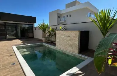 Luxuosa casa em condomínio à venda em indaiatuba-sp, residencial evidências! 3 suítes, escritório, piscina, 4 vagas, 198 m².