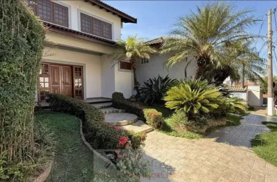 Casa de luxo em condomínio no bairro Aqui Se Vive em Indaiatuba-SP: 5 quartos, 3 suítes, 4 banheiros, 3 vagas, 362m².