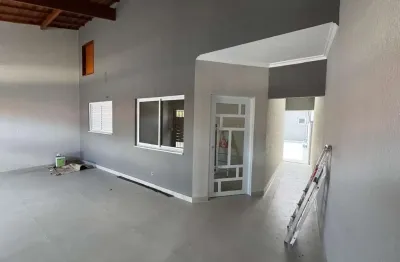 Imperdível oportunidade de compra: casa à venda no jardim paulista ii, indaiatuba-sp! 3 quartos, 1 suíte, 1 sala, 2 banheiros, 2 vagas de garagem, 130m².