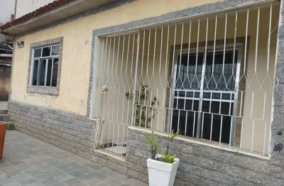 Sobrado para venda em volta redonda, santo agostinho, 5 dormitórios, 1 suíte, 2 banheiros, 2 vagas