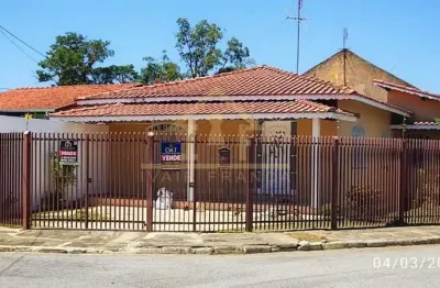 Casa para venda em taubaté, vila santa isabel, 4 dormitórios, 1 suíte, 1 banheiro, 8 vagas