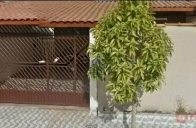 Casa com 2 quartos à venda na Vila dos Comerciarios, Taubaté 