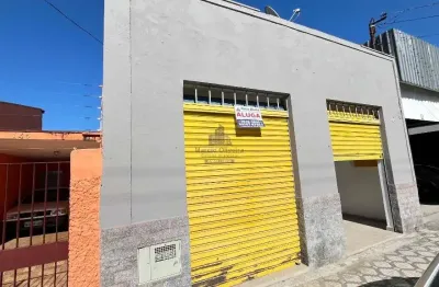 Oportunidade de locação: ponto comercial na vila edmundo, taubaté-sp - sala com 45m² e banheiro - imperdível!