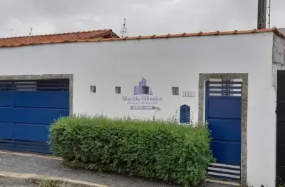 Casa quatro dormitórios sendo uma suíte - flor dovale