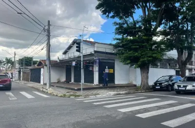 Excelente ponto comercial para locação em taubaté-sp, bairro estiva! 2 salas, 3 banheiros, 110m² de área!