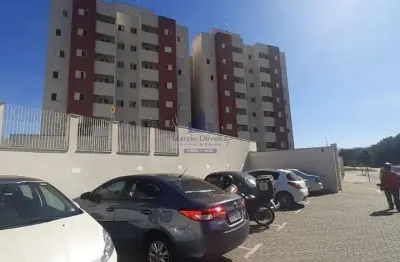 Apartamento a venda ou locação vila aparecida 52m², com varanda de frente a serra e sol da manhã.