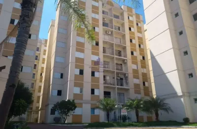 Apartamento a venda com 3 quartos e 1 suíte, sacada e garagem.