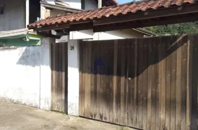 Imperdível oportunidade! casa à venda em ubatuba-sp, bairro ipiranguinha: 2 quartos, 1 sala, 1 banheiro, 2 vagas de garagem, 93m²!