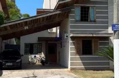 Casa de luxo em condomínio: 4 quartos, 1 suíte, 3 salas, 3 vagas, 200m² - taubaté-sp, bairro estiva.