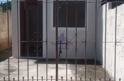Excelente oportunidade de locação: casa de 1 quarto na granja bela vista, taubaté-sp - 45m², 1 vaga de garagem