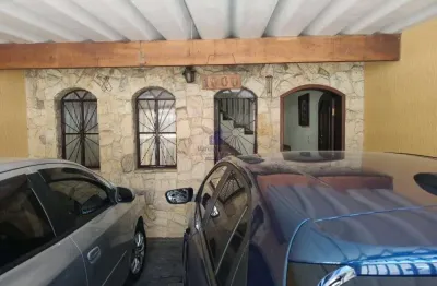 Casa com 3 quartos à venda na vila jaboticabeira, taubaté  por r$ 470.000