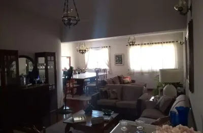 Apartamento de luxo no centro de taubaté-sp: 4 quartos, 2 suítes, 3 salas, 2 vagas de garagem, 220m² de área