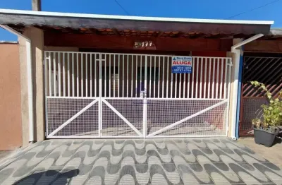 Casa para locação em Taubaté-SP, Parque Senhor do Bonfim: 2 quartos, 1 suíte, 1 sala, 1 banheiro, 1 vaga, 90m². Aproveite!