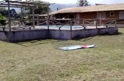 Excelente chácara em pindamonhangaba , segurança e lazer em local tranquilo