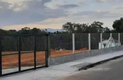 Área em taubaté, comercial e industrial em bairro com infra-estrutura