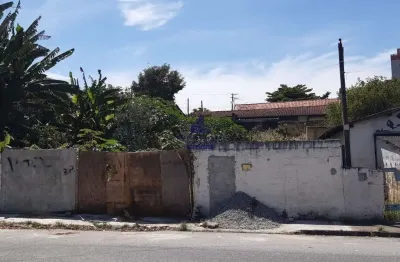 Terreno com 360m², murado de fácil acesso ao centro e rodovias. pronto para construir.