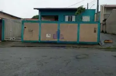 Belíssima casa à venda em taubaté-sp, jardim sandra maria: 2 quartos, 1 sala, 1 banheiro, copa e cozinha, 7 vagas de garagem, 188,57 m².