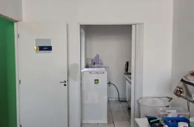 Sala comercial de alto padrão no centro de taubaté-sp: 3 salas, 1 banheiro, 53,68 m² de área