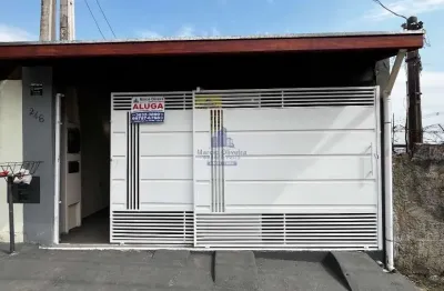 Aluguel de casa de alto padrão no jardim américa, taubaté-sp: 2 quartos, 1 suíte, 1 sala, 2 banheiros, 2 vagas de garagem, 80m².