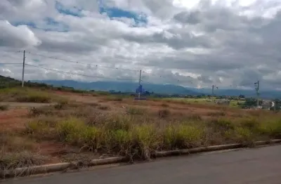 Terreno em condomínio fechado à venda no Vale dos Cristais, Taubaté 
